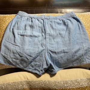 Beautiful Fashion Hollister shorts